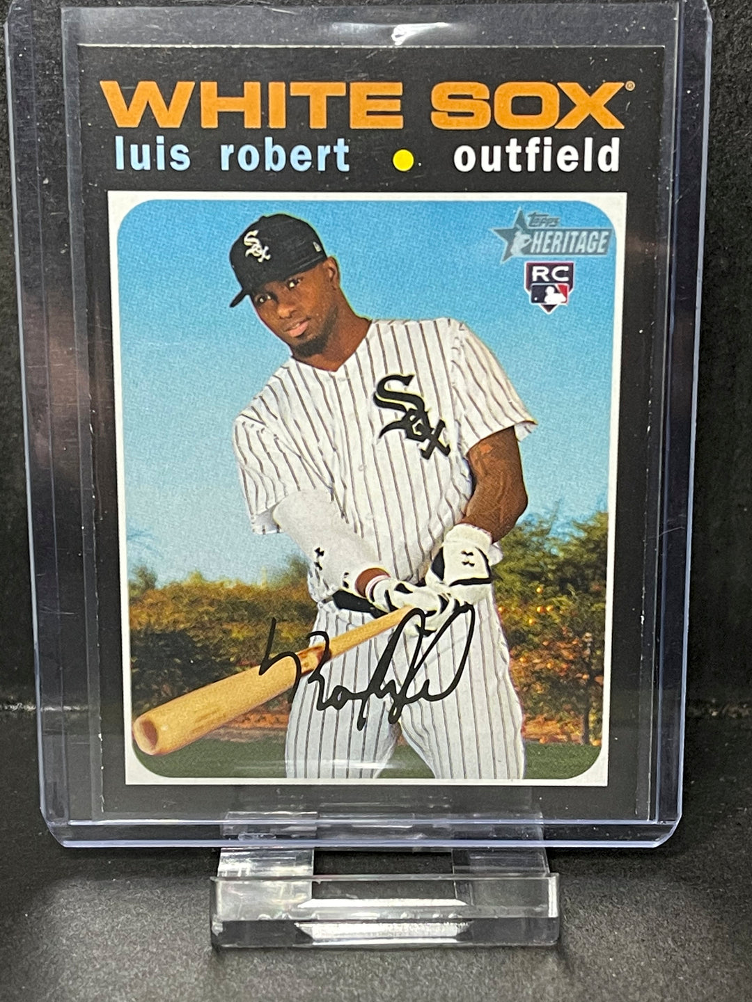 Luis Robert – Baseball Cards 4U